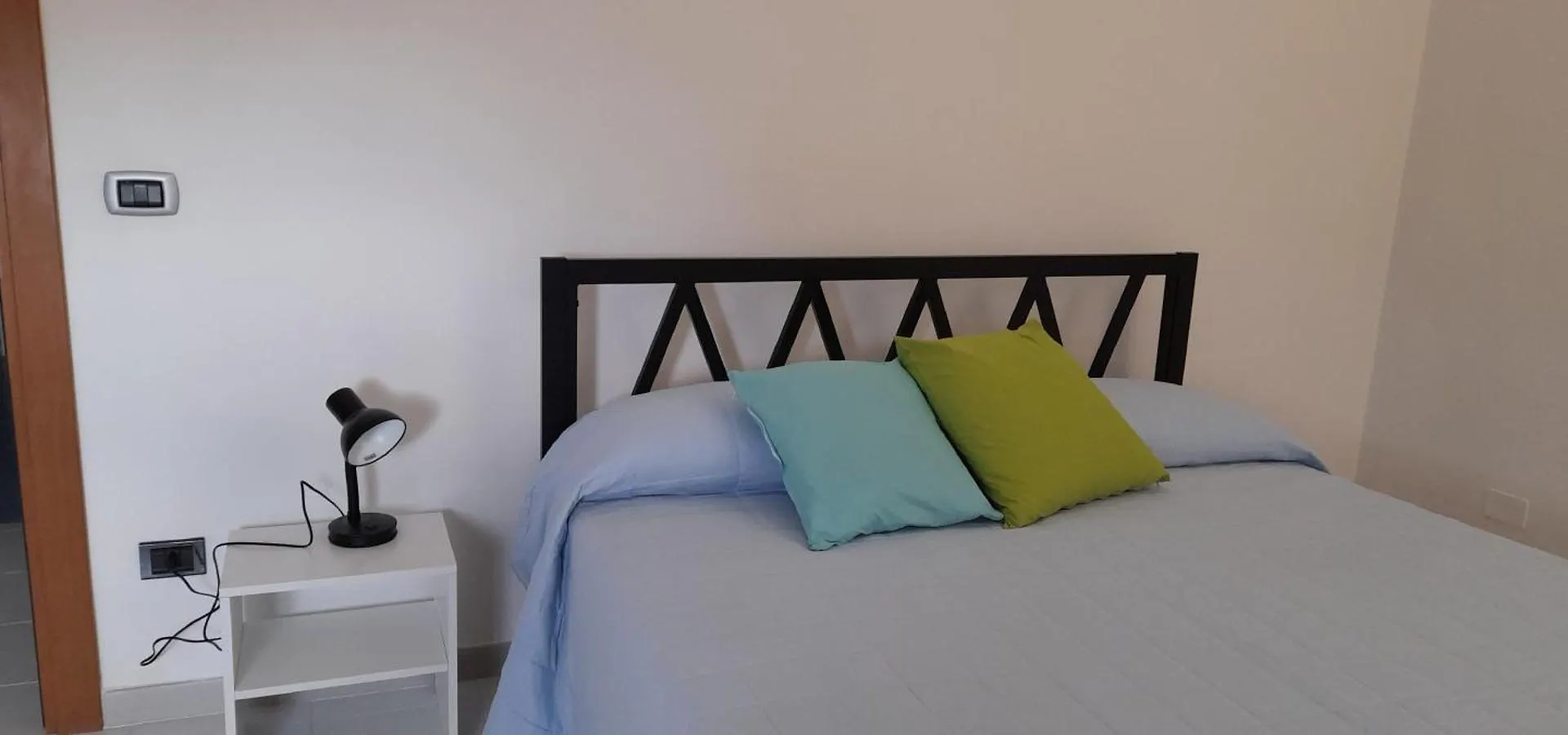 Guest house Mistral Hotel Mazzanta